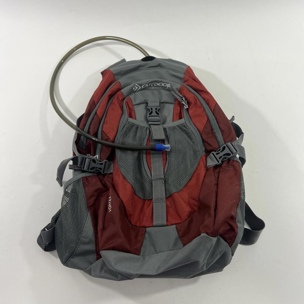 outdoor products vortex 8.0 hydration pack Has Minor Defects